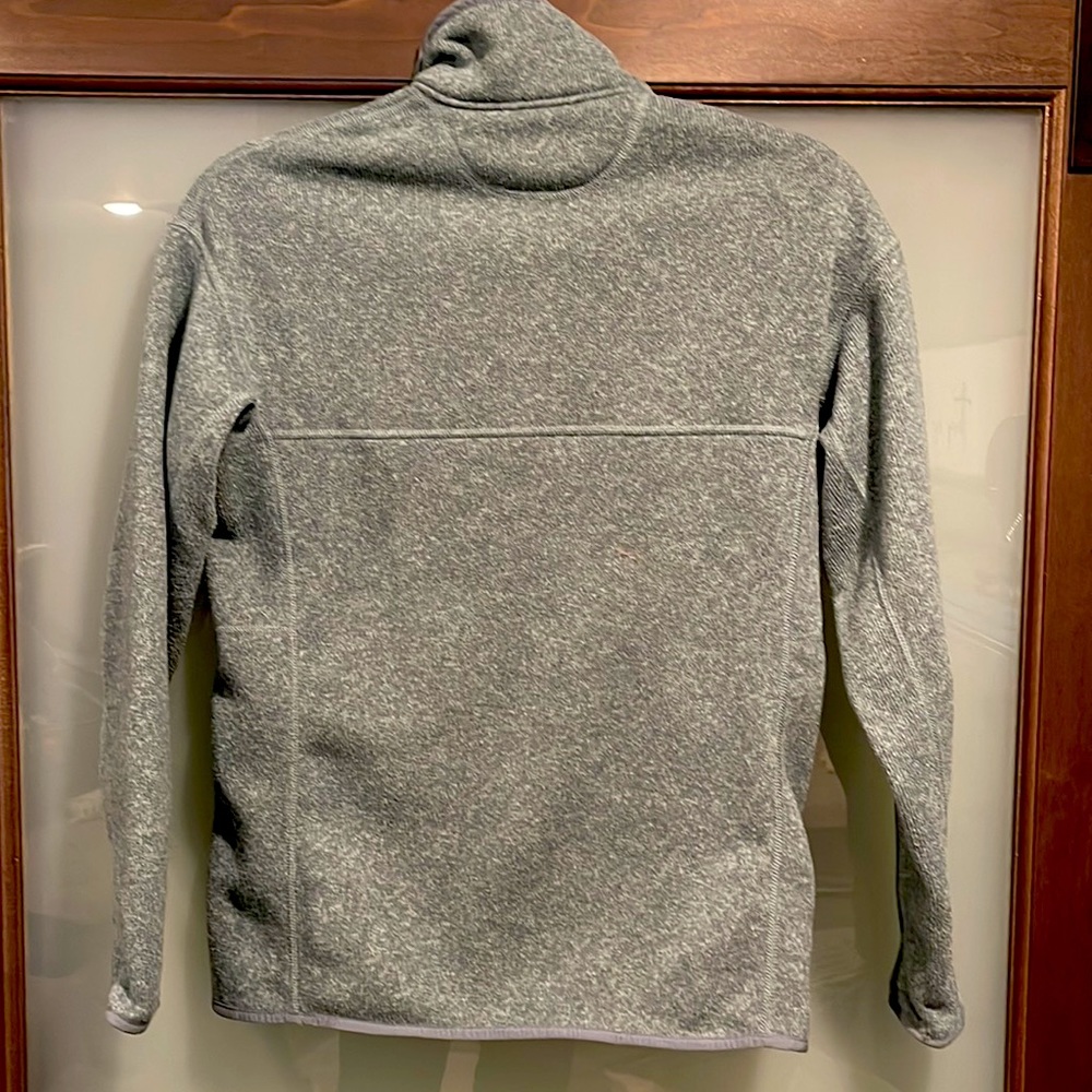 Patagonia pull-over - Picture 2 of 6